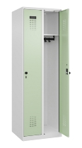 C+P Spind Evolo PLUS 049000-30 bodenstehend 3 Abt. 300mm Drehriegel (HxBxT) 1850x900x500mm 7035/0004