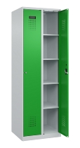 C+P Wäsche-Spind Evolo PLUS 049020-22B mit Sockel 2 Abt.je 400mm Drehriegel (HxBxT) 1950x800x500mm 7035/3000