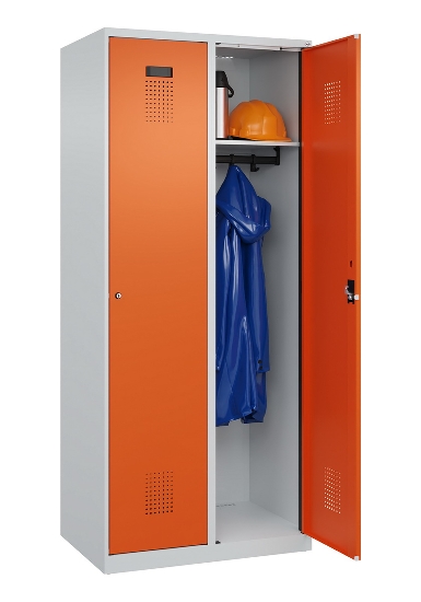 C+P Spind Evolo PLUS 049000-30 bodenstehend 3 Abt. 300mm Drehriegel (HxBxT) 1850x900x500mm 7035/0004