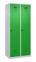 C+P Wäsche-Spind Evolo PLUS 049020-22B mit Sockel 2 Abt.je 400mm Drehriegel (HxBxT) 1950x800x500mm 7035/3000