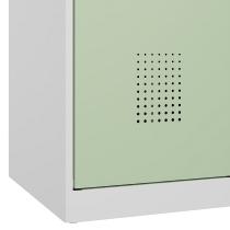 C+P Wäsche-Spind Evolo PLUS 049020-22B mit Sockel 2 Abt.je 400mm Drehriegel (HxBxT) 1950x800x500mm 7035/3000
