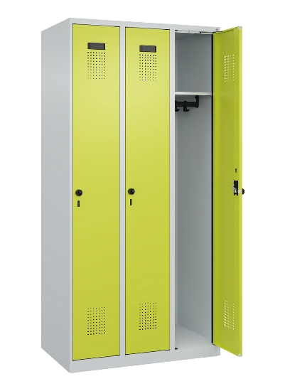 C+P Spind Evolo PLUS 049000-30 bodenstehend 3 Abt. 300mm Drehriegel (HxBxT) 1850x900x500mm 7035/0004