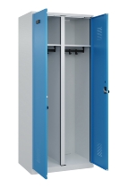 C+P Schwarz-Weiß-Spind Evolo PLUS 049002-22 bodenstehend 2 Abt.400mm Drehriegel (HxBxT) 1850x800x500mm 7035/6011
