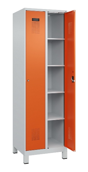 C+P Wäsche-Spind Evolo PLUS 049020-22B mit Sockel 2 Abt.je 400mm Drehriegel (HxBxT) 1950x800x500mm 7035/3000