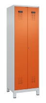 C+P Schwarz-Weiß-Spind Evolo PLUS 049012-22 mit Füßen 2 Abt.400mm Drehriegel (HxBxT) 1850x800x500mm 7016/7016