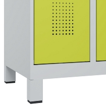 C+P Wäsche-Spind Evolo PLUS 049012-22B mit Füßen 2 Abt.je 400mm Zylinder (HxBxT) 1950x800x500mm 7035/3000