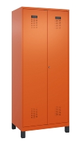 C+P Schwarz-Weiß-Spind Evolo PLUS 049012-20 mit Füßen 2 Abt.300mm Zylinder (HxBxT) 1850x600x500mm 0010/0010