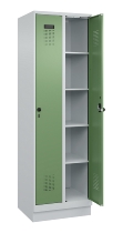 C+P Wäsche-Spind Evolo PLUS 049020-22B mit Sockel 2 Abt.je 400mm Drehriegel (HxBxT) 1950x800x500mm 7035/3000