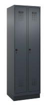 C+P Wäsche-Spind Evolo PLUS 049020-22B mit Sockel 2 Abt.je 400mm Drehriegel (HxBxT) 1950x800x500mm 7035/3000