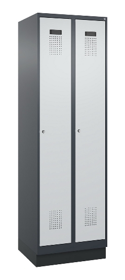 C+P Wäsche-Spind Evolo PLUS 049020-22B mit Sockel 2 Abt.je 400mm Drehriegel (HxBxT) 1950x800x500mm 7035/3000