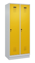 C+P Spind Evolo PLUS 049020-20 mit Sockel 2 Abt. 300mm Zylinderschloss (HxBxT) 1950x600x500mm 7035/7016