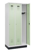 C+P Spind Evolo PLUS 049020-20 mit Sockel 2 Abt. 300mm Zylinderschloss (HxBxT) 1950x600x500mm 7035/7016