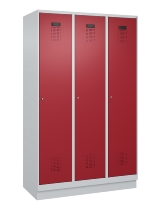C+P Spind Evolo PLUS 049020-20 mit Sockel 2 Abt. 300mm Zylinderschloss (HxBxT) 1950x600x500mm 7035/7016