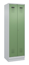 C+P Schwarz-Weiß-Spind Evolo PLUS 049022-20 mit Sockel 2 Abt.300mm Drehriegel (HxBxT) 1850x600x500mm 7016/7035