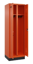C+P Schwarz-Weiß-Spind Evolo PLUS 049012-20 mit Füßen 2 Abt.300mm Zylinder (HxBxT) 1850x600x500mm 0010/0010