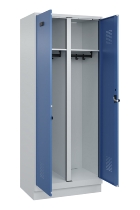C+P Schwarz-Weiß-Spind Evolo PLUS 049022-20 mit Sockel 2 Abt.300mm Drehriegel (HxBxT) 1850x600x500mm 7016/7035