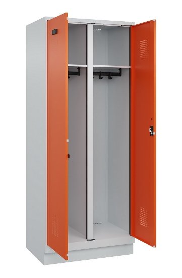 C+P Schwarz-Weiß-Spind Evolo PLUS 049022-20 mit Sockel 2 Abt.300mm Drehriegel (HxBxT) 1850x600x500mm 7016/7035