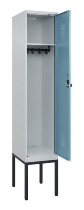C+P Spind Evolo PLUS 0490307-32 mit Gestell 3 Abt.je 400mm Drehriegel (HxBxT) 2120x1200x815mm 7035/2004