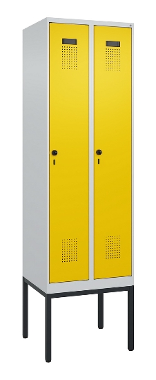C+P Spind Evolo PLUS 0490307-32 mit Gestell 3 Abt.je 400mm Drehriegel (HxBxT) 2120x1200x815mm 7035/2004