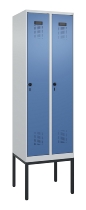 C+P Spind Evolo PLUS 0490307-32 mit Gestell 3 Abt.je 400mm Drehriegel (HxBxT) 2120x1200x815mm 7035/2004