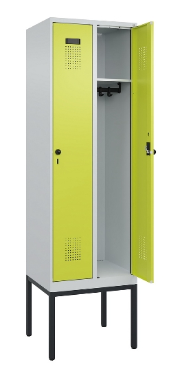 C+P Spind Evolo PLUS 0490307-32 mit Gestell 3 Abt.je 400mm Drehriegel (HxBxT) 2120x1200x815mm 7035/2004