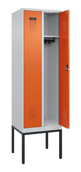 C+P Spind Evolo PLUS 0490307-32 mit Gestell 3 Abt.je 400mm Drehriegel (HxBxT) 2120x1200x815mm 7035/2004
