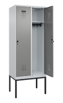 C+P Spind Evolo PLUS 0490307-32 mit Gestell 3 Abt.je 400mm Drehriegel (HxBxT) 2120x1200x815mm 7035/2004