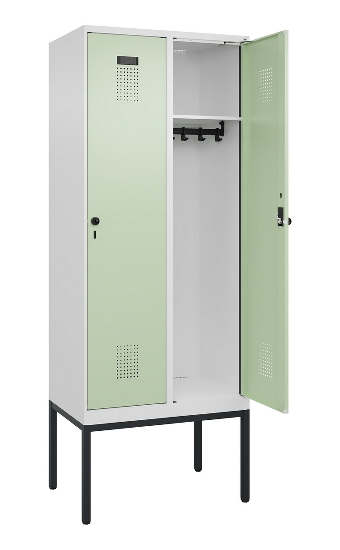 C+P Spind Evolo PLUS 0490307-32 mit Gestell 3 Abt.je 400mm Drehriegel (HxBxT) 2120x1200x815mm 7035/2004
