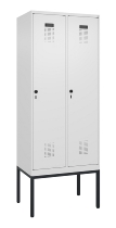 C+P Spind Evolo PLUS 0490307-32 mit Gestell 3 Abt.je 400mm Drehriegel (HxBxT) 2120x1200x815mm 7035/2004
