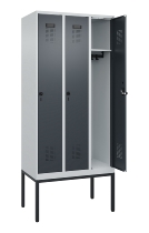 C+P Spind Evolo PLUS 0490307-30 mit Gestell 3 Abt.je 300mm Drehriegel (HxBxT) 2120x900x815mm 7035/7016