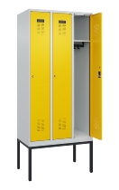 C+P Spind Evolo PLUS 0490307-32 mit Gestell 3 Abt.je 400mm Drehriegel (HxBxT) 2120x1200x815mm 7035/2004