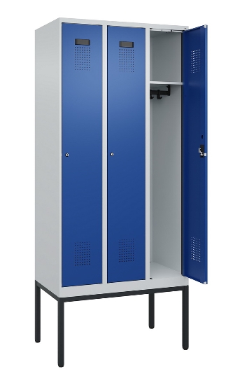 C+P Spind Evolo PLUS 0490307-32 mit Gestell 3 Abt.je 400mm Drehriegel (HxBxT) 2120x1200x815mm 7035/2004