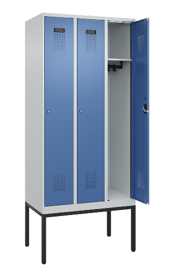 C+P Spind Evolo PLUS 0490307-32 mit Gestell 3 Abt.je 400mm Drehriegel (HxBxT) 2120x1200x815mm 7035/2004