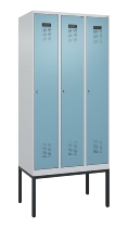 C+P Spind Evolo PLUS 0490307-32 mit Gestell 3 Abt.je 400mm Drehriegel (HxBxT) 2120x1200x815mm 7035/2004