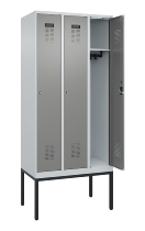 C+P Spind Evolo PLUS 0490307-32 mit Gestell 3 Abt.je 400mm Drehriegel (HxBxT) 2120x1200x815mm 7035/2004