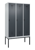 C+P Spind Evolo PLUS 0490307-32 mit Gestell 3 Abt.je 400mm Drehriegel (HxBxT) 2120x1200x815mm 7035/2004