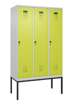 C+P Spind Evolo PLUS 0490307-32 mit Gestell 3 Abt.je 400mm Drehriegel (HxBxT) 2120x1200x815mm 7035/2004