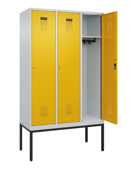 C+P Spind Evolo PLUS 0490307-32 mit Gestell 3 Abt.je 400mm Drehriegel (HxBxT) 2120x1200x815mm 7035/2004