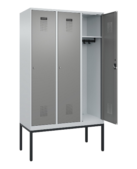 C+P Spind Evolo PLUS 0490307-32 mit Gestell 3 Abt.je 400mm Drehriegel (HxBxT) 2120x1200x815mm 7035/2004