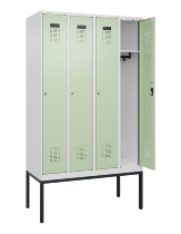 C+P Spind Evolo PLUS 0490307-32 mit Gestell 3 Abt.je 400mm Drehriegel (HxBxT) 2120x1200x815mm 7035/2004