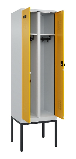 C+P Schwarz-Weiß-Spind Evolo PLUS 0490327-40 mit Gestell 4 Abt.je 300mm Drehriegel (HxBxT) 2120x1200x815mm 7035/0010