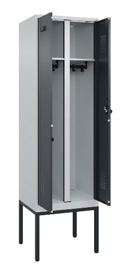C+P Schwarz-Weiß-Spind Evolo PLUS 0490327-40 mit Gestell 4 Abt.je 300mm Drehriegel (HxBxT) 2120x1200x815mm 7035/0010