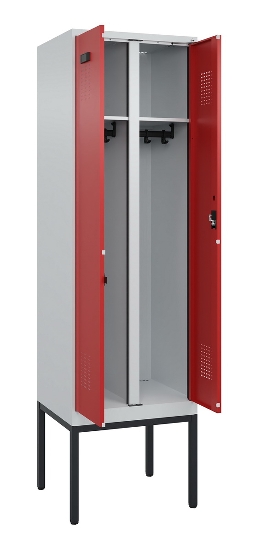 C+P Schwarz-Weiß-Spind Evolo PLUS 0490327-40 mit Gestell 4 Abt.je 300mm Drehriegel (HxBxT) 2120x1200x815mm 7035/0010