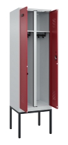 C+P Schwarz-Weiß-Spind Evolo PLUS 0490327-40 mit Gestell 4 Abt.je 300mm Drehriegel (HxBxT) 2120x1200x815mm 7035/0010
