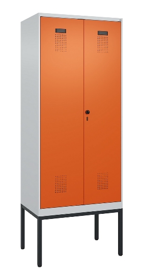 C+P Schwarz-Weiß-Spind Evolo PLUS 0490327-40 mit Gestell 4 Abt.je 300mm Drehriegel (HxBxT) 2120x1200x815mm 7035/0010