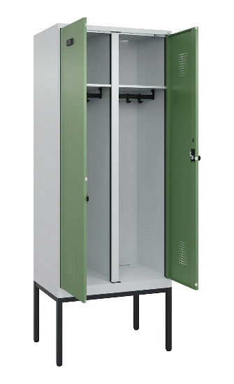 C+P Schwarz-Weiß-Spind Evolo PLUS 0490327-40 mit Gestell 4 Abt.je 300mm Drehriegel (HxBxT) 2120x1200x815mm 7035/0010