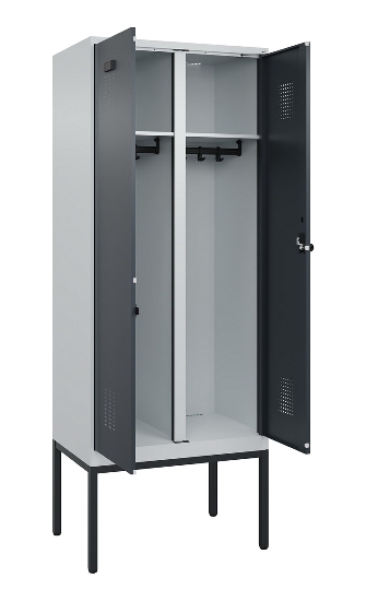 C+P Schwarz-Weiß-Spind Evolo PLUS 0490327-40 mit Gestell 4 Abt.je 300mm Drehriegel (HxBxT) 2120x1200x815mm 7035/0010