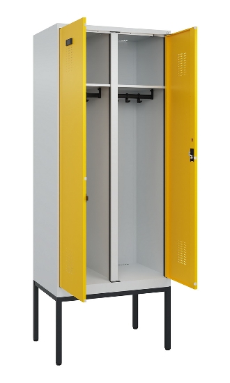 C+P Schwarz-Weiß-Spind Evolo PLUS 0490327-40 mit Gestell 4 Abt.je 300mm Drehriegel (HxBxT) 2120x1200x815mm 7035/0010