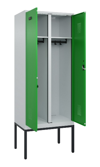 C+P Schwarz-Weiß-Spind Evolo PLUS 0490327-40 mit Gestell 4 Abt.je 300mm Drehriegel (HxBxT) 2120x1200x815mm 7035/0010