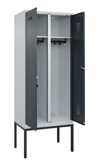 C+P Schwarz-Weiß-Spind Evolo PLUS 0490327-40 mit Gestell 4 Abt.je 300mm Drehriegel (HxBxT) 2120x1200x815mm 7035/0010